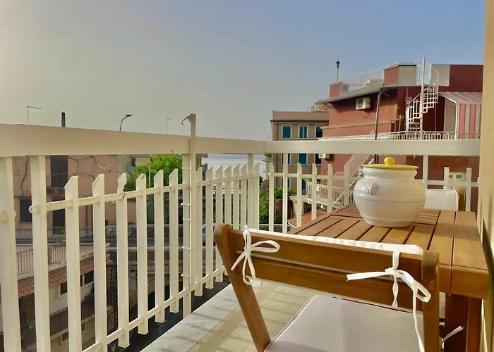 Taormina Naxos * Giardini-Naxos